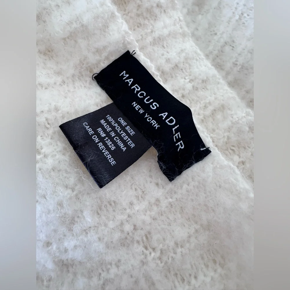 Marcus Adler Whipstich Scarf Off White